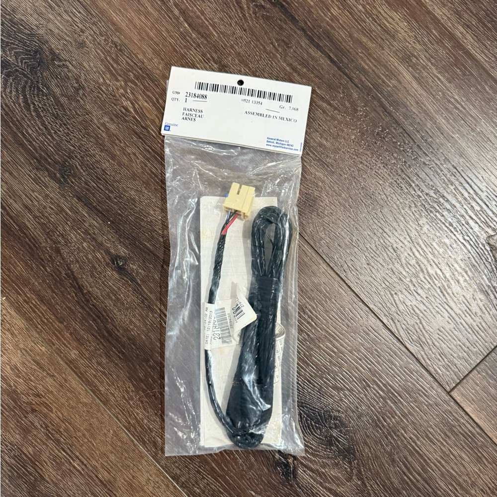 Universal Black Electronic Cable